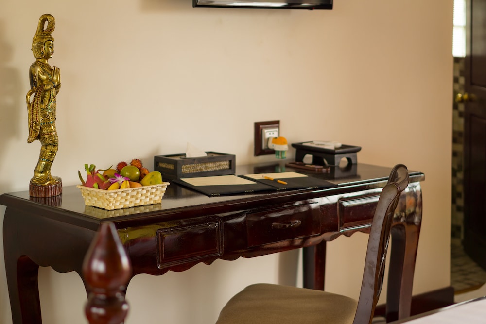 Beyond Yangon Boutique Inn 46/68