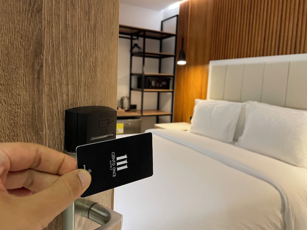 Hotels 111 写真4