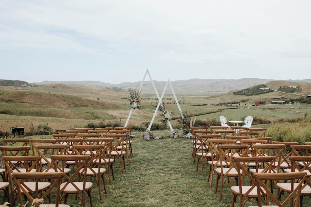 Te Karaka Lodge 45/58
