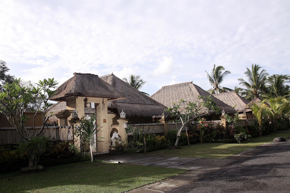 Puri Taman Sari 10/63