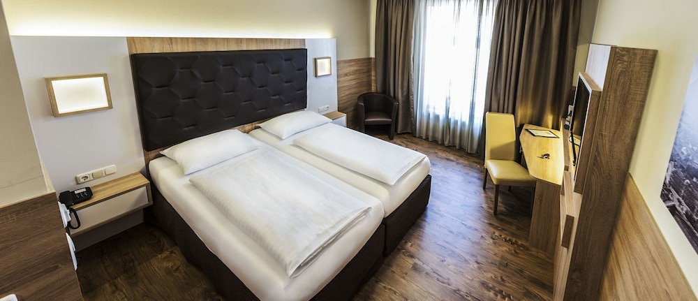 Theater Hotel Salzburg 19/60