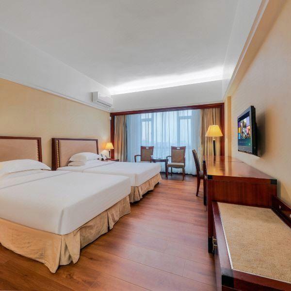 Room, Twin Beds