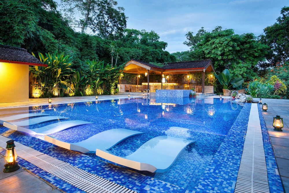 Green Mansions Jungle Resort 45/70