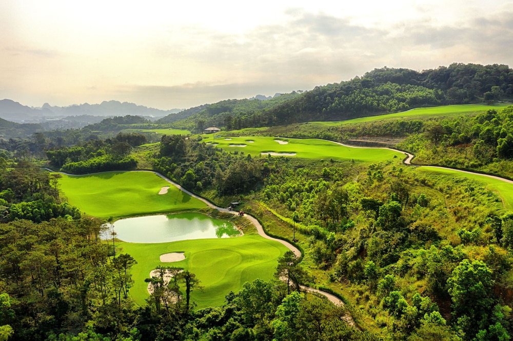 Flc Ha Long Bay Golf Club And Luxury Resort 60/67
