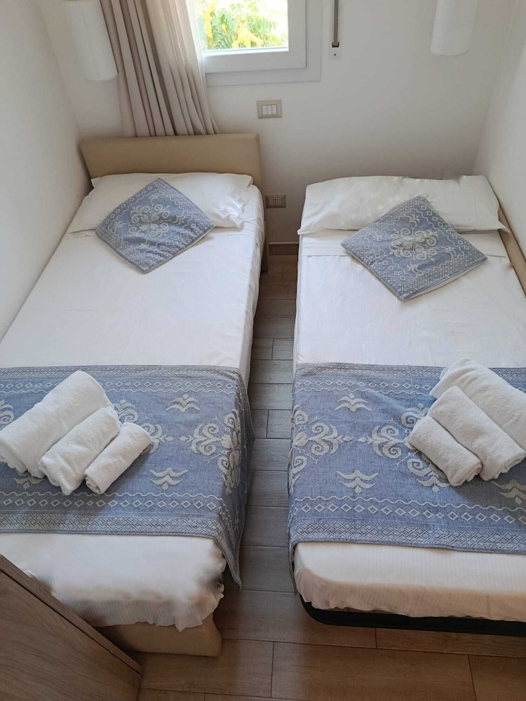 Alma Di Alghero Apartments 9/25