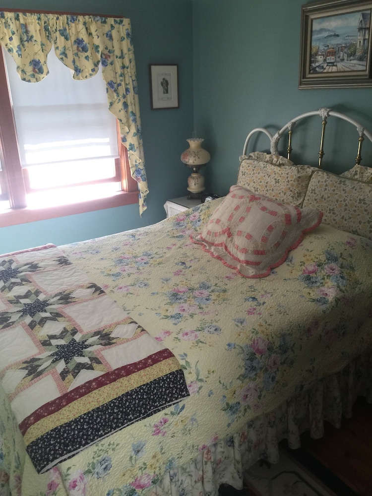 Eastgate Inn B&B 13/20