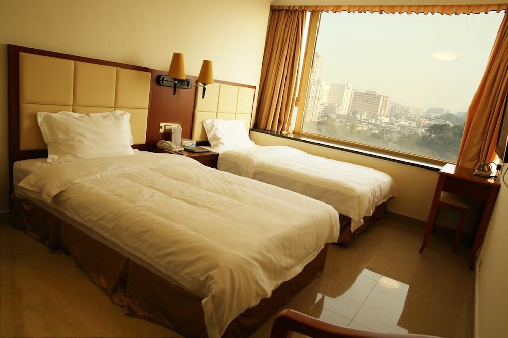 Grand Harbour Hotel 9/21
