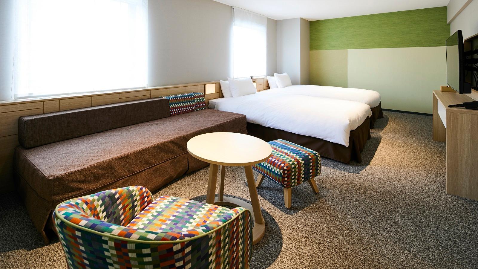 Universal, Family, Twin Beds
