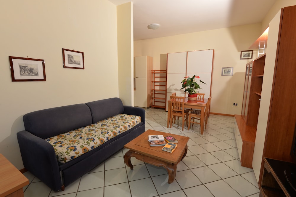 Miramare Residence 14/41