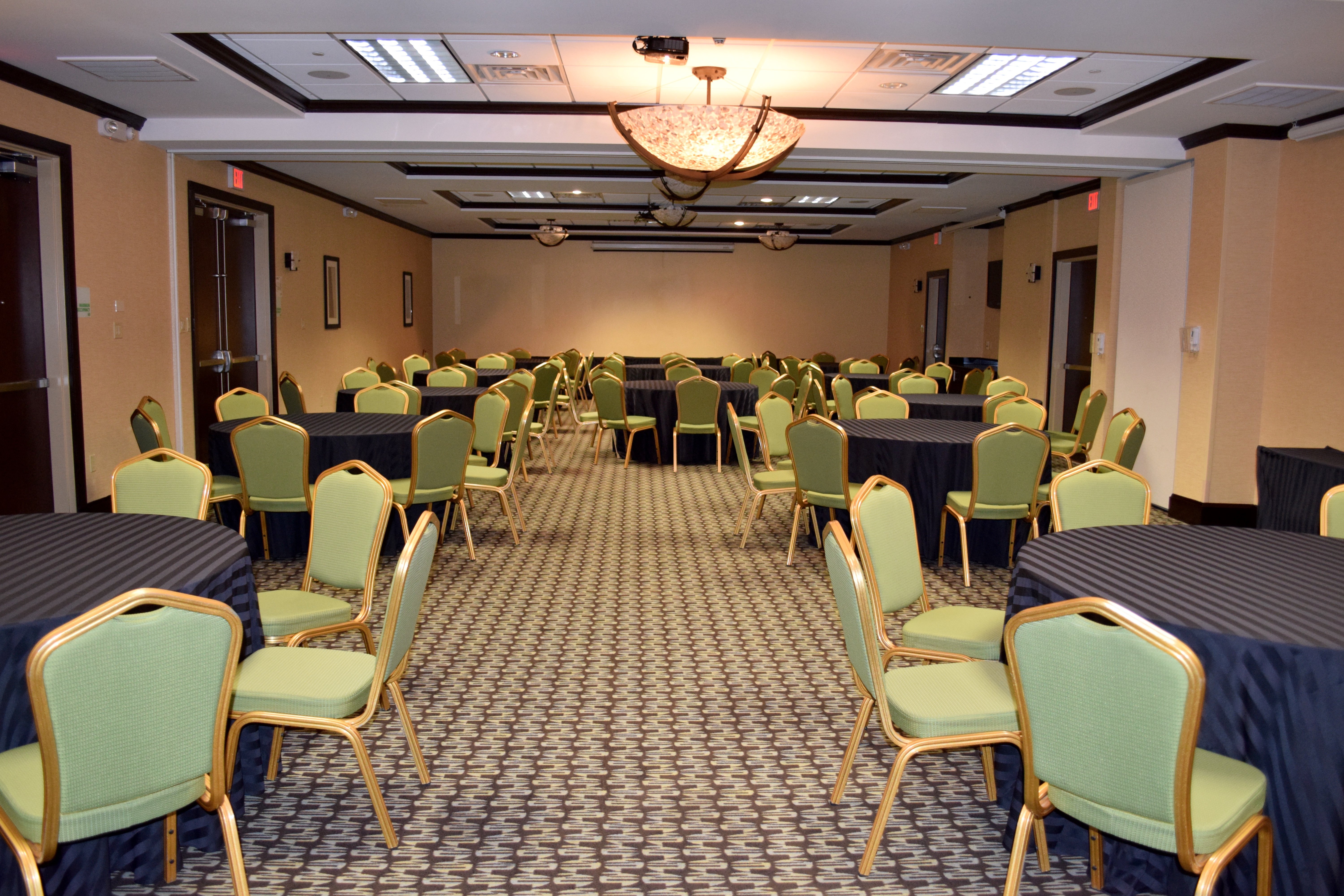 Holiday Inn Hou Energy Corridor Eldridge 64/78