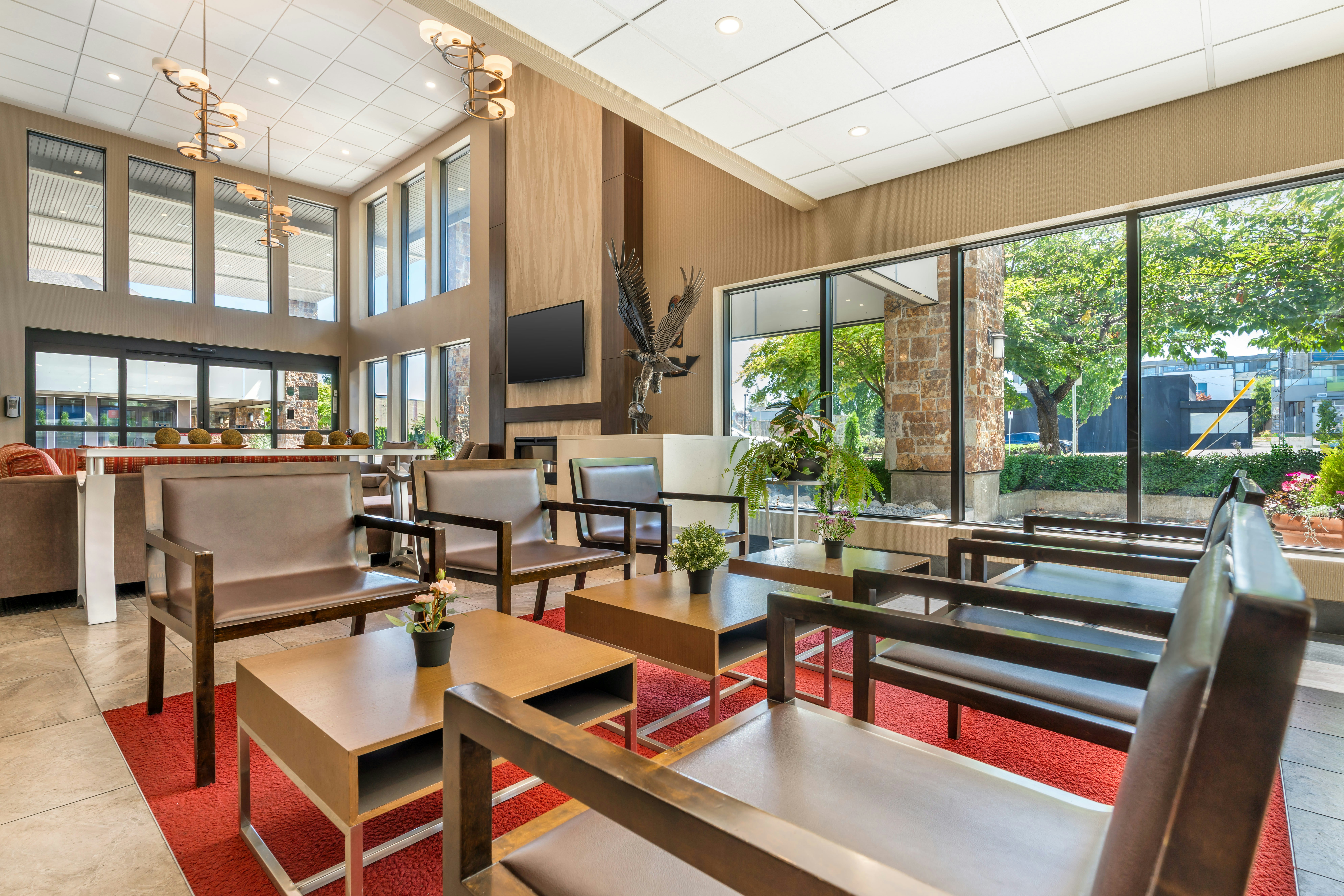 Best Western Plus Burnaby Hotel 59/76