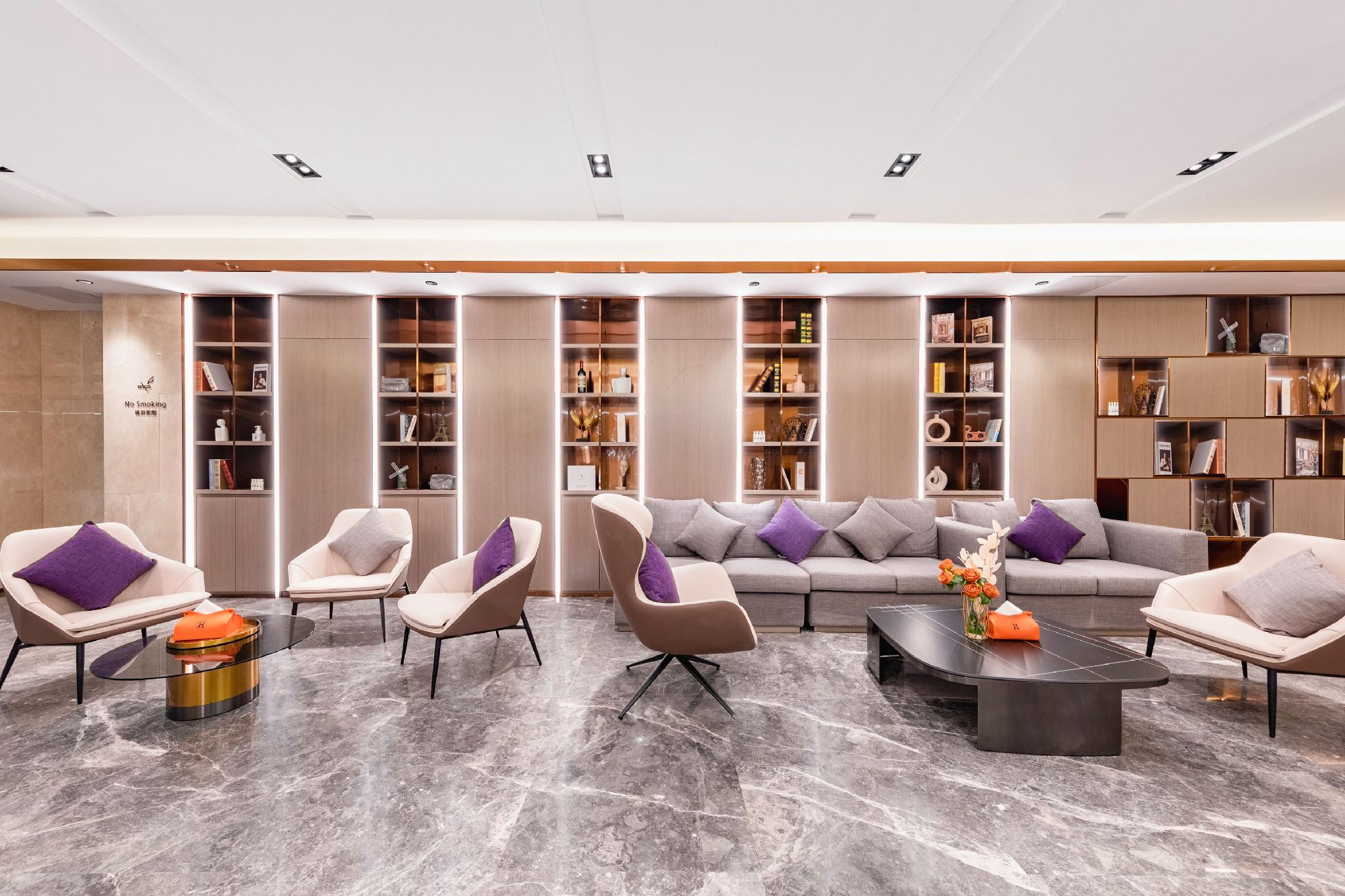 Lavande Hotel (Zhuhai Doumen Xinqing Science Park Branch) 46/58