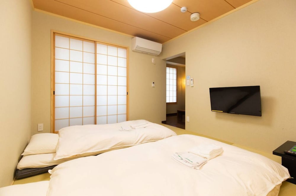 Karasuma Rokujo Hotel 16/40