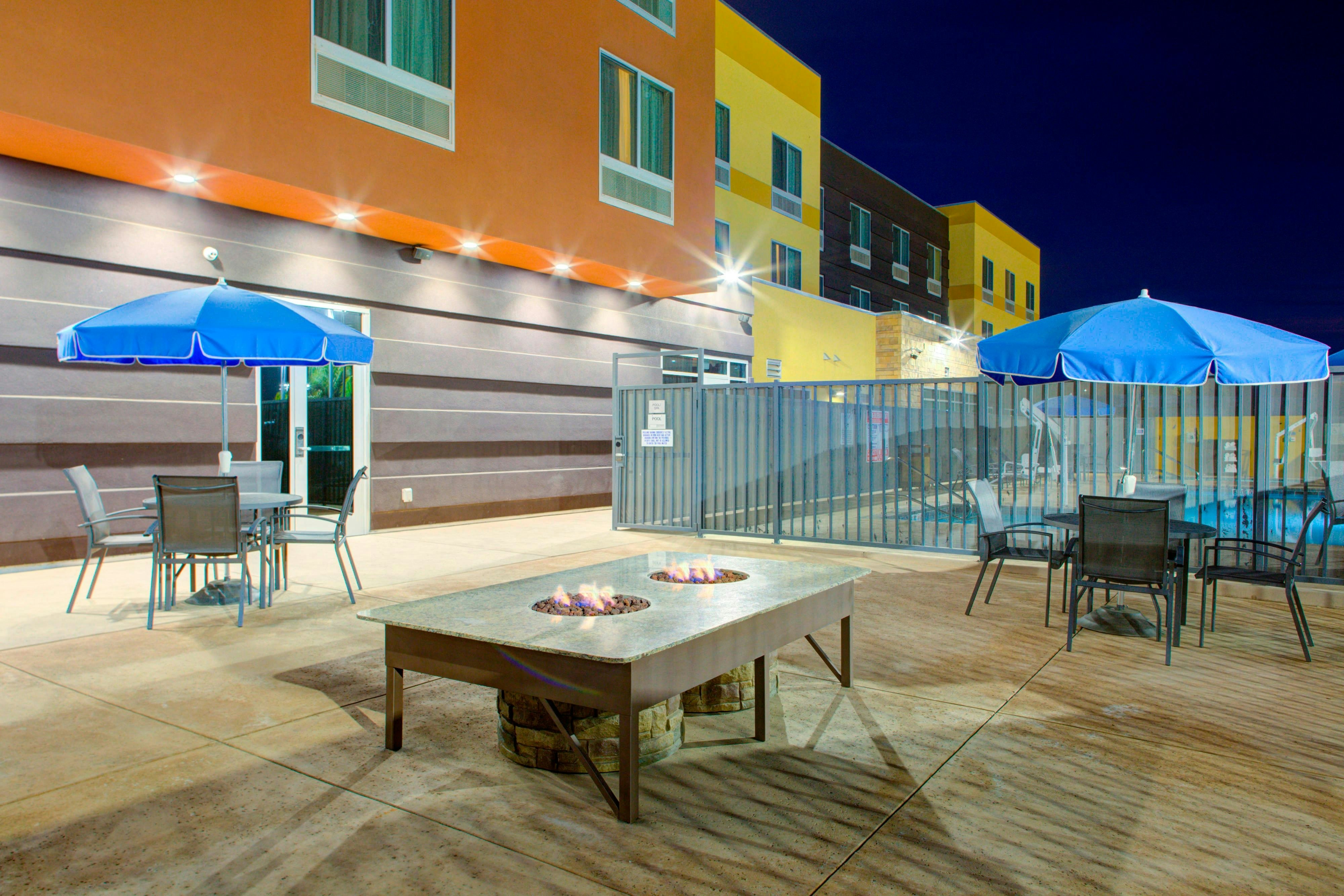 Fairfield Inn And Suites By Marriott Bakersfield North Airport 25/36