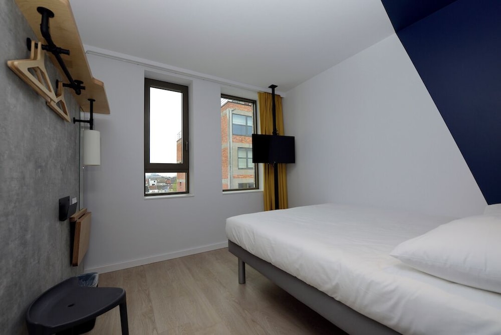 Ibis Budget Gent Centrum Dampoort 21/63
