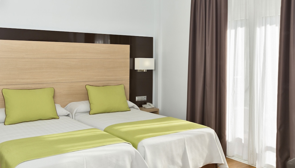 Hotel Baviera 4/35