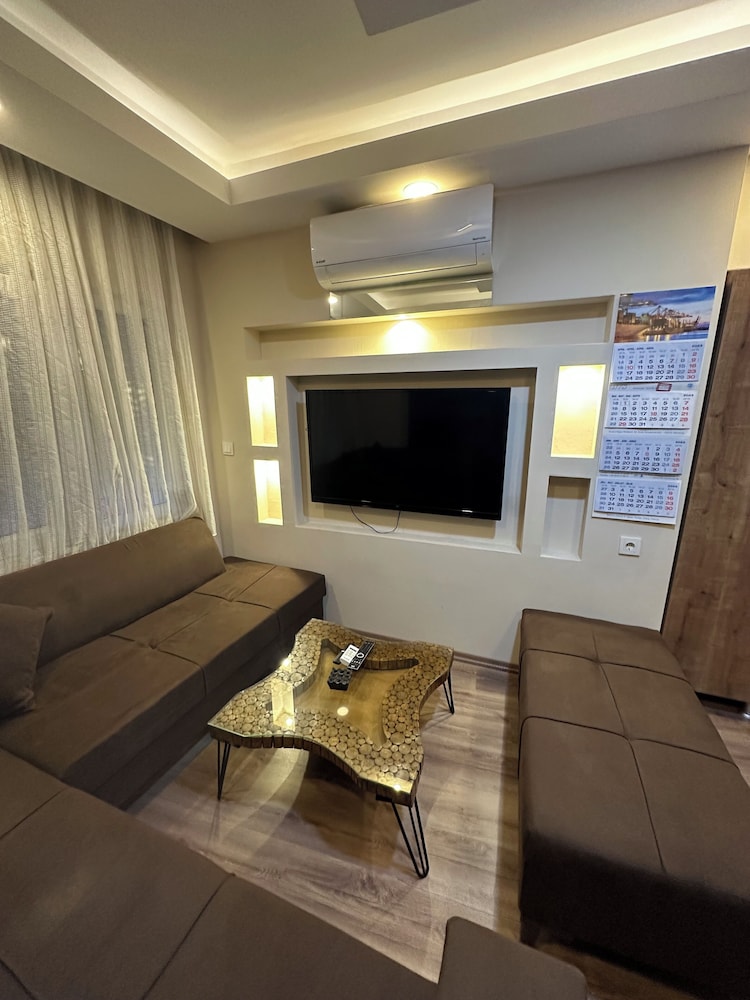 Twenty Hotel 30/50