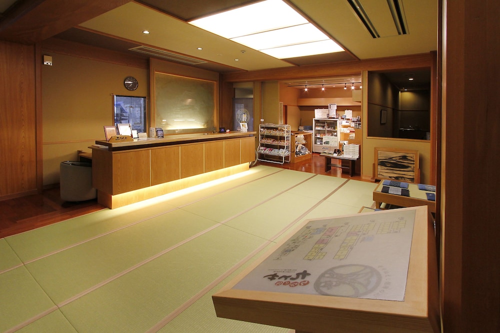 Hinanoyado Chitose (ex Ryokan Chitose) 4/47