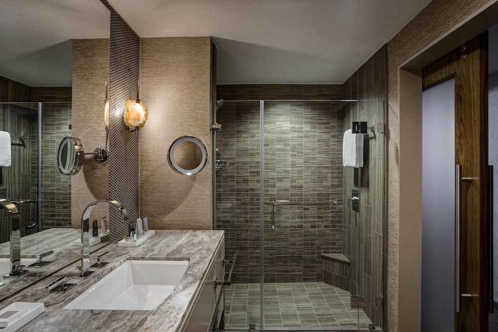 JW MARRIOTT AUSTIN 28/75