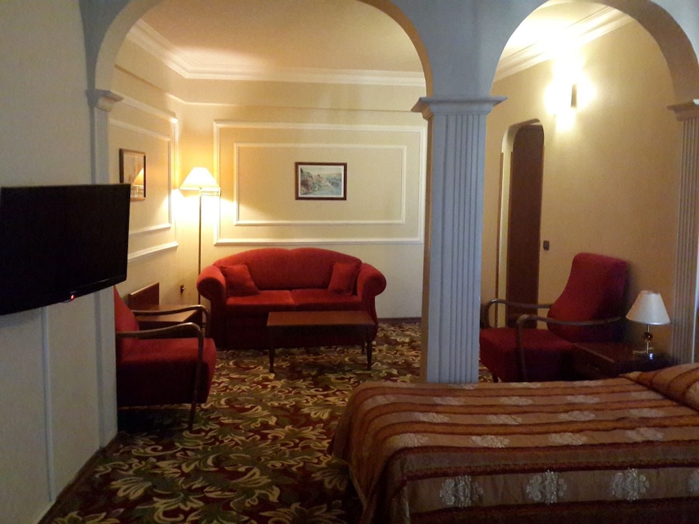 Hotel Monopol 21/29