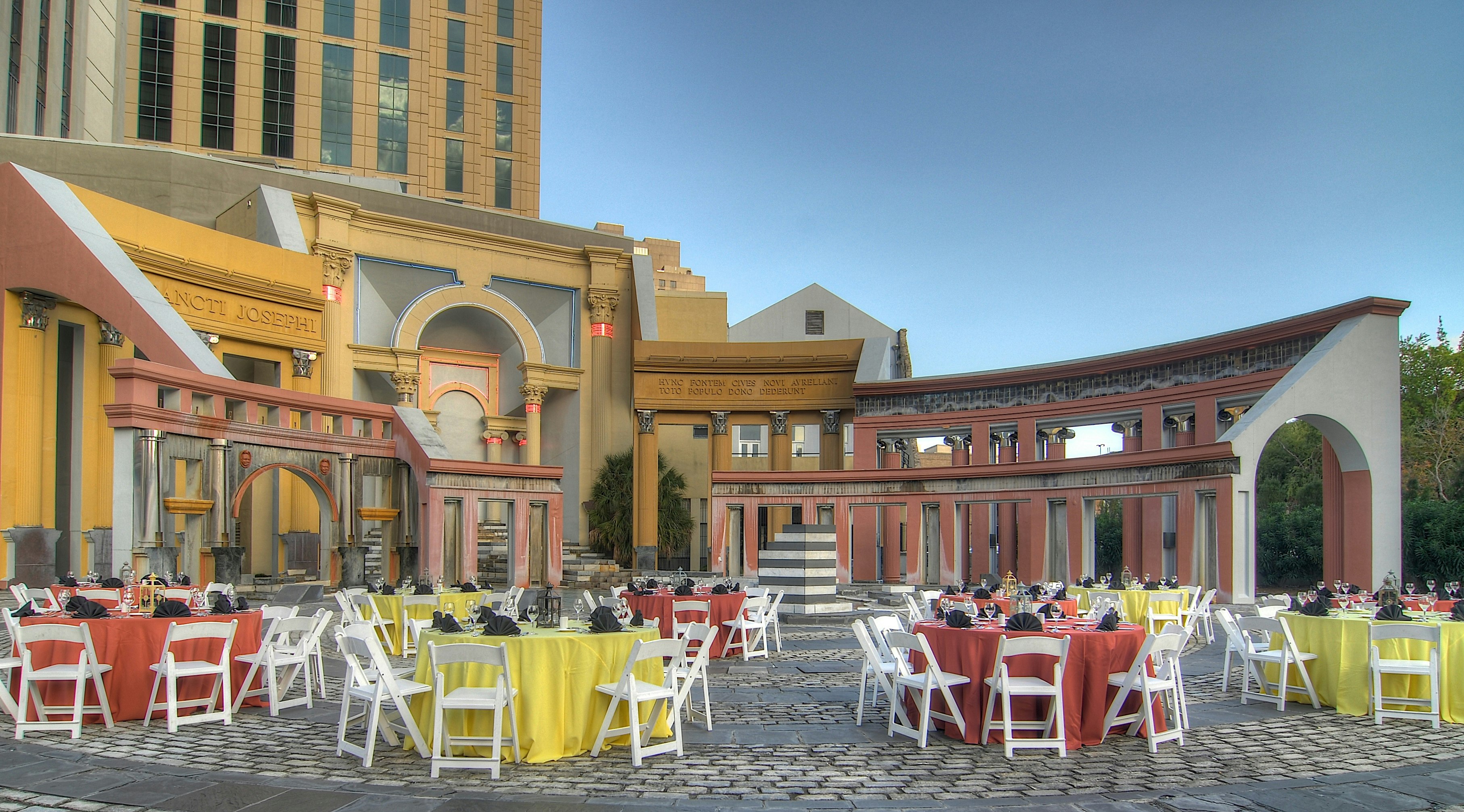 Loews New Orleans Hotel 64/72