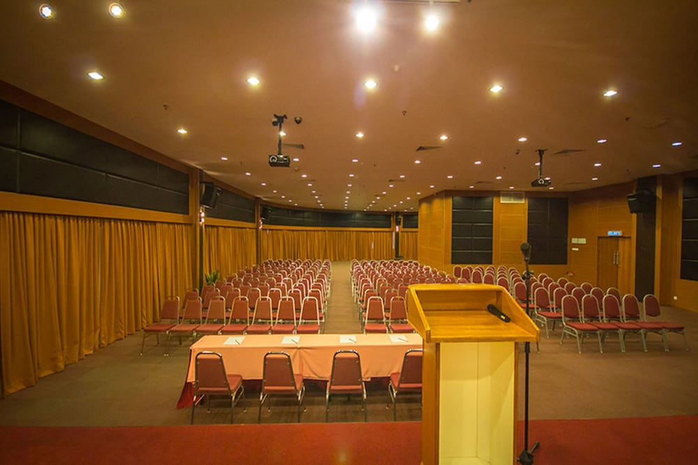 Hotel Continental 29/33