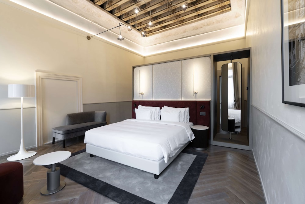 Radisson Collection Hotel, Palazzo Nani Venice 16/77