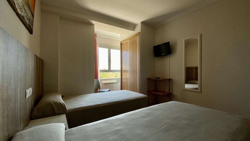 Hostal Pensimar 19/64
