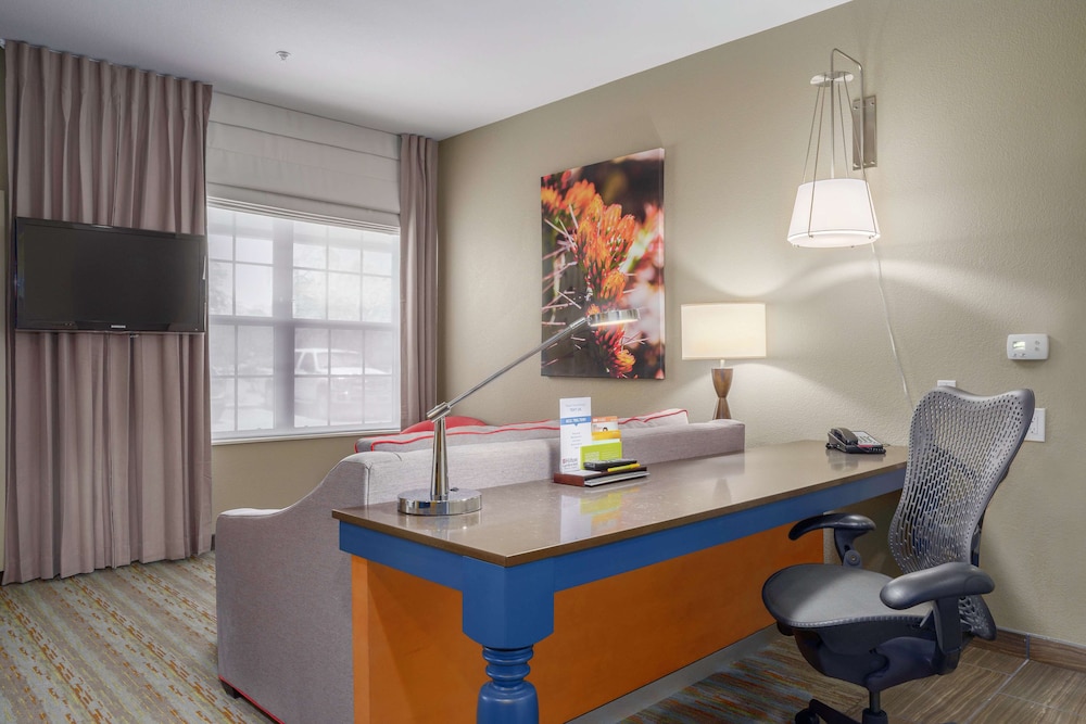 Hilton Garden Inn Phoenix Airport 33/53