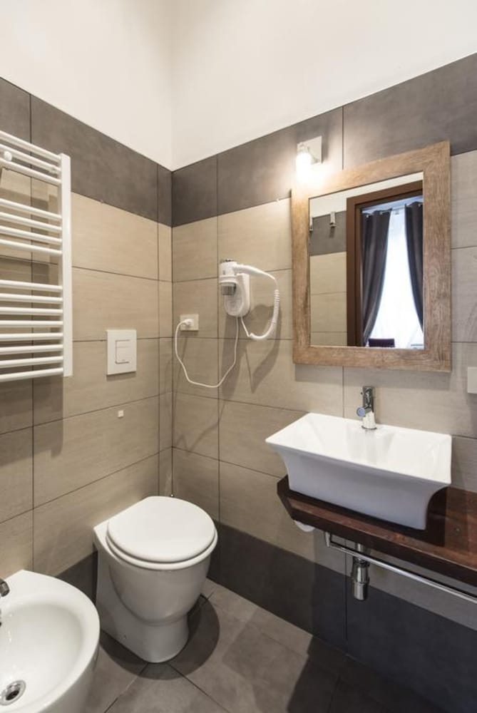 Vite Suites 23/28