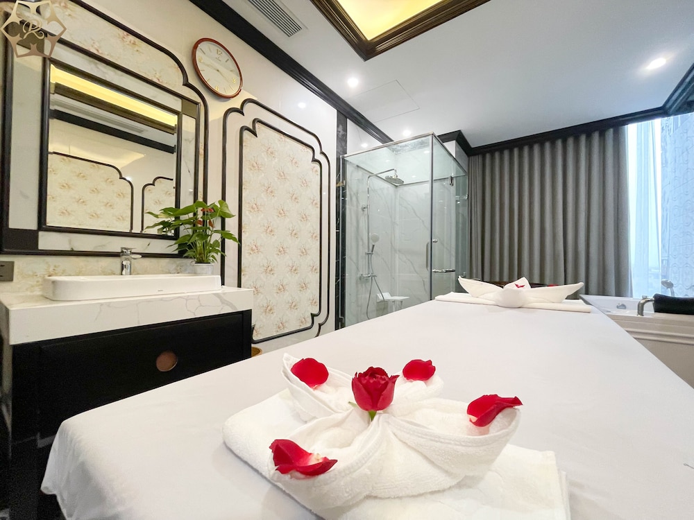 Cua Dong Luxury Hotel 31/70