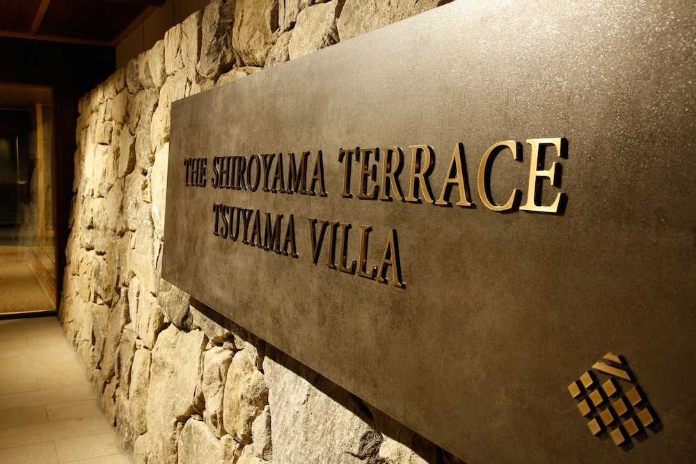 THE SHIROYAMA TERRACE TSUYAMA VILLA 29/68
