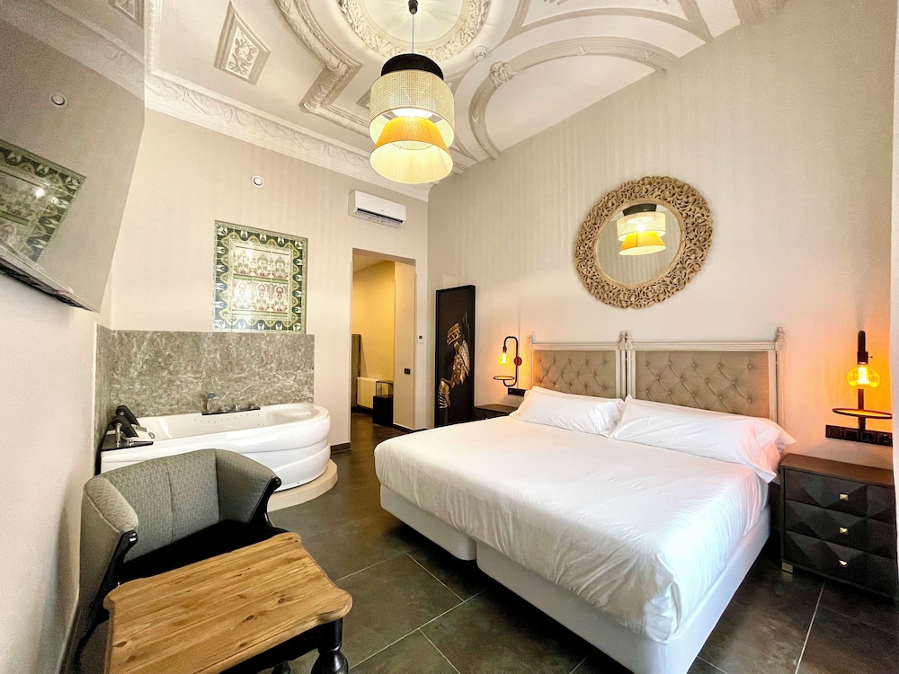 HOTEL BOUTIQUE ADEALBA BADAJOZ 12/32
