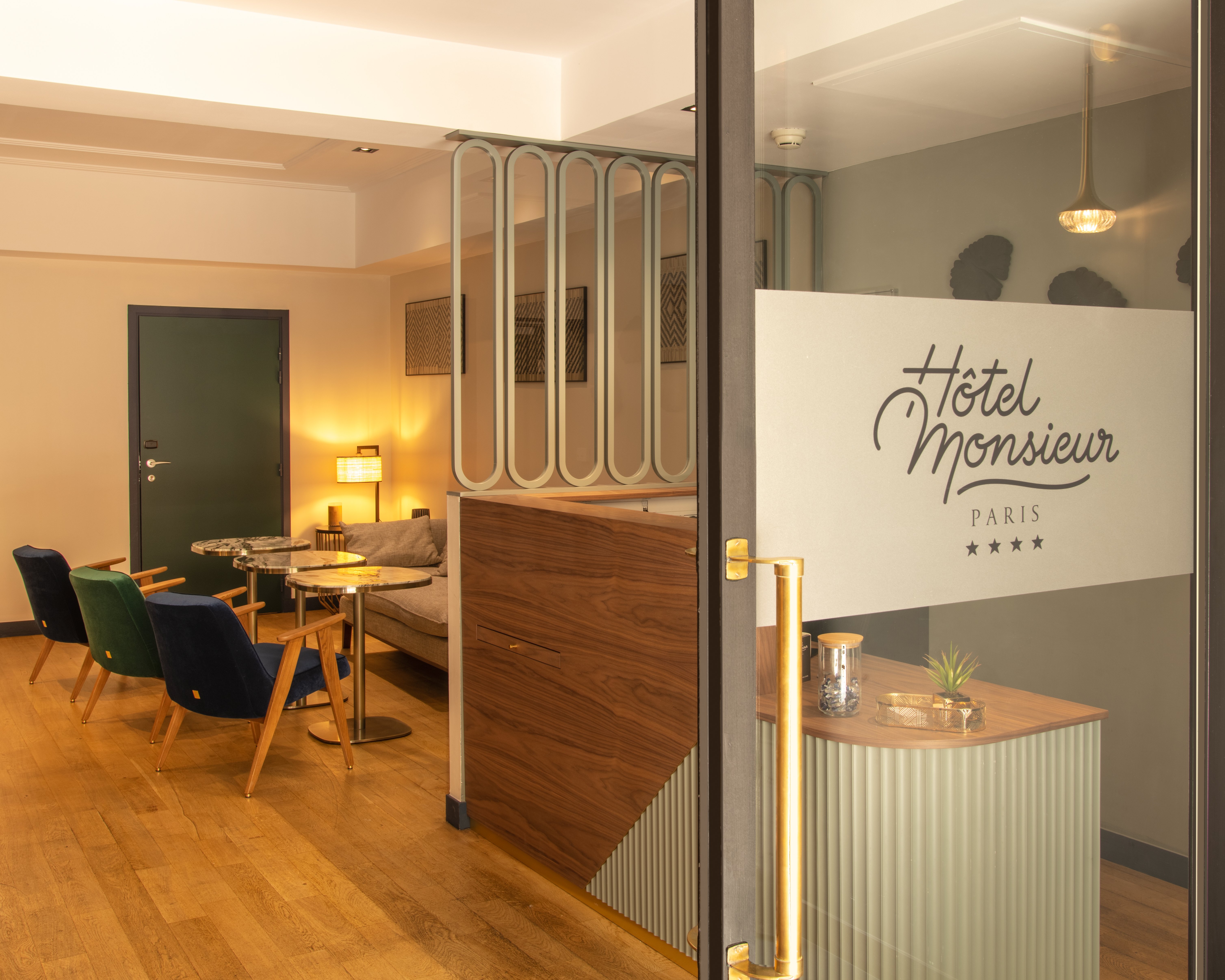 Hotel Monsieur 47/64