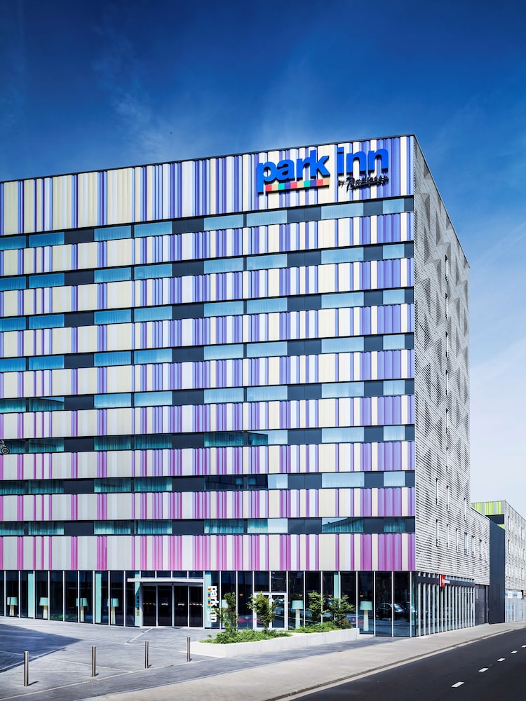 Park Inn by Radisson Leuven 2/42