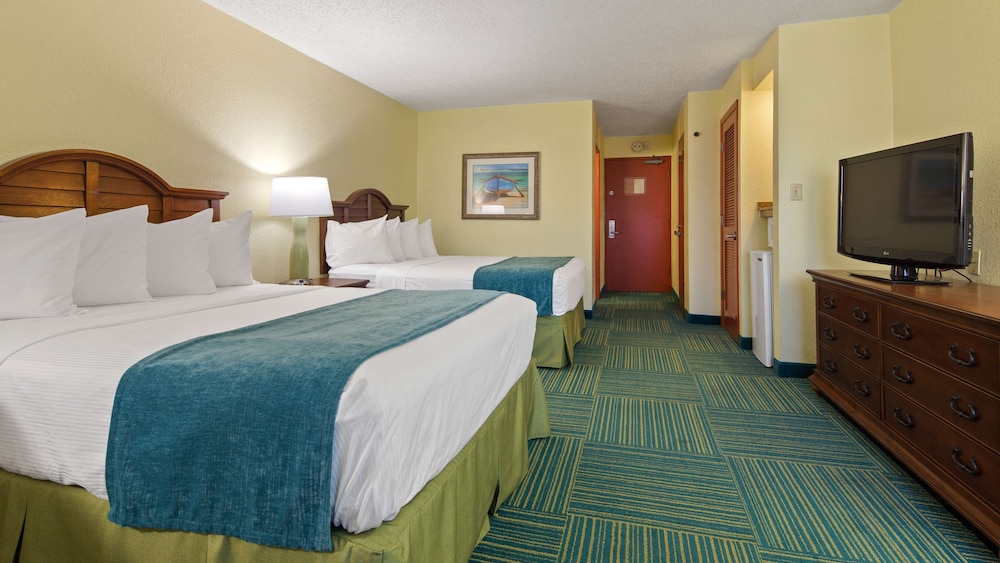 Best Western Aku Tiki Inn 19/40