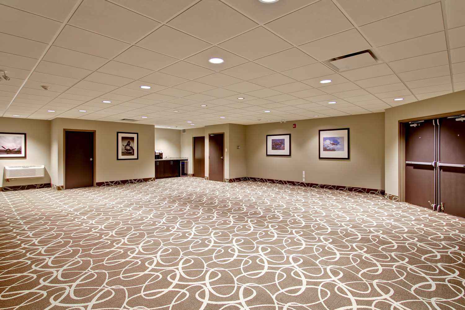 Best Western London Airport Inn Suites 52/53