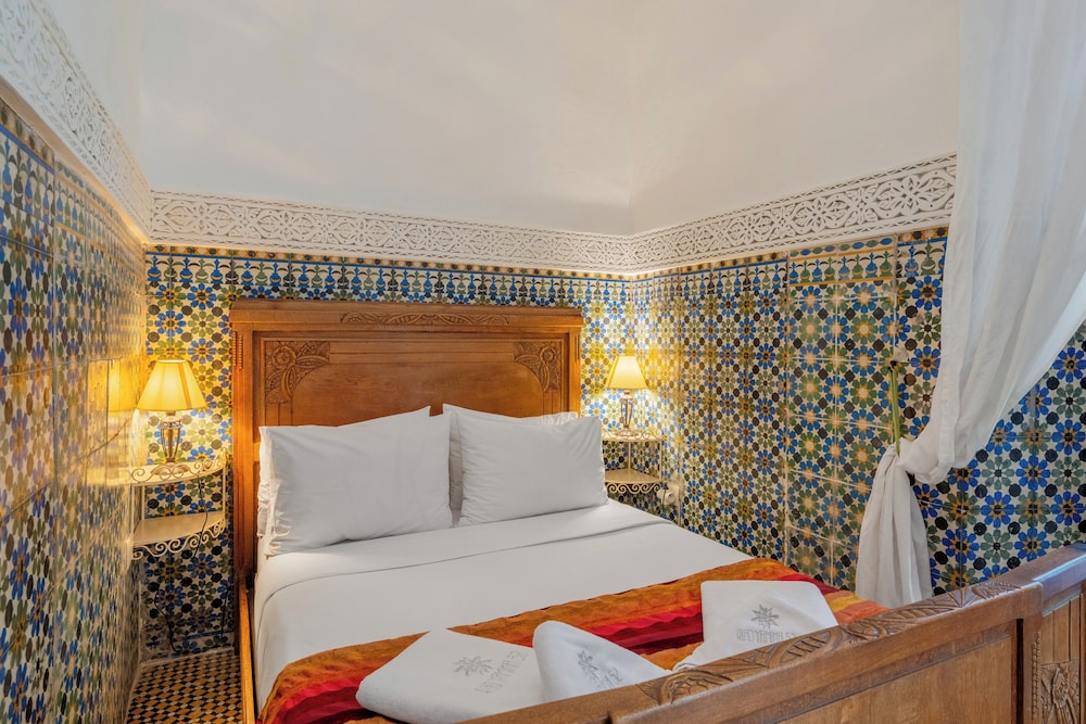 Riad Yamina 52 11/50