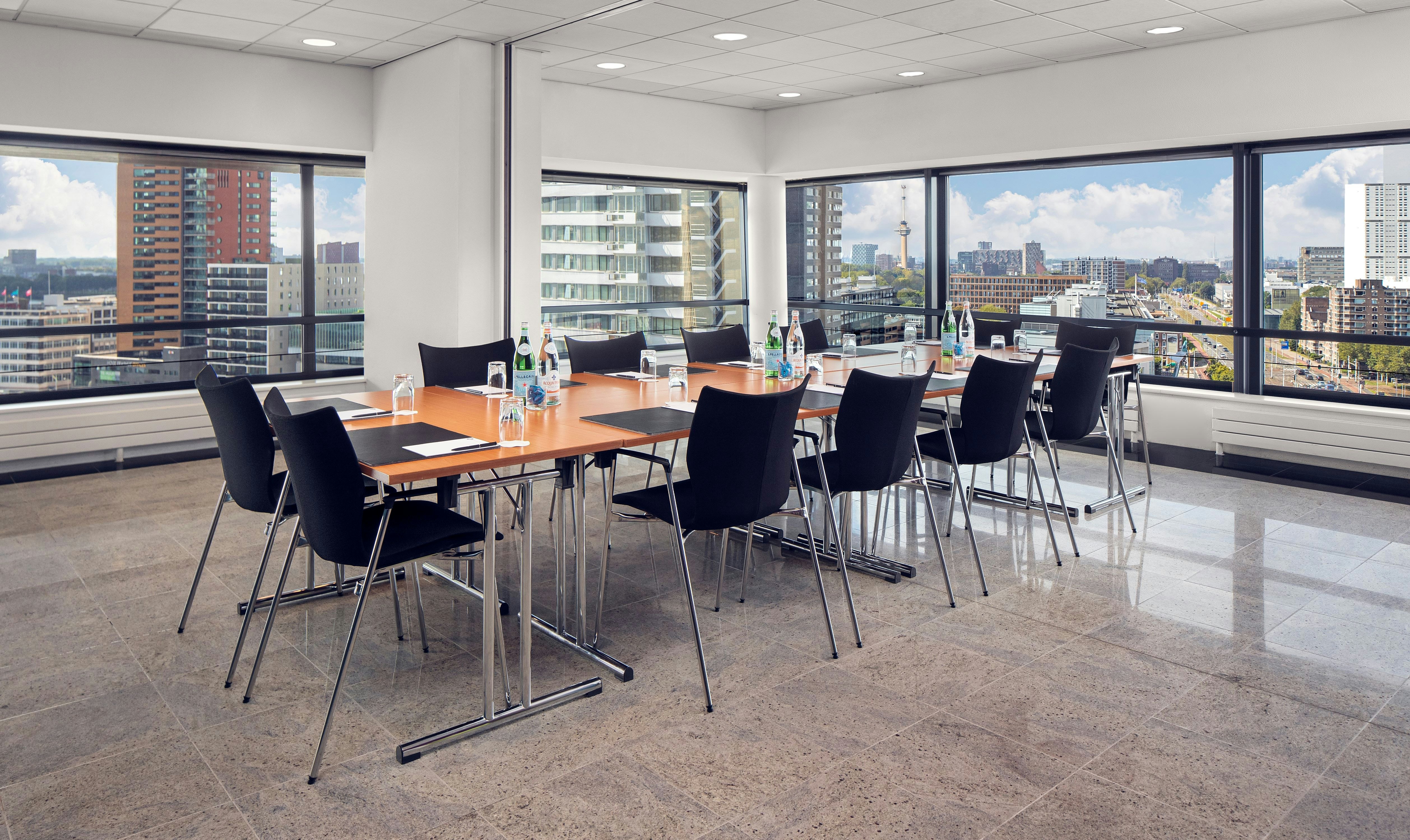 DoubleTree by Hilton Rotterdam Centre 37/43