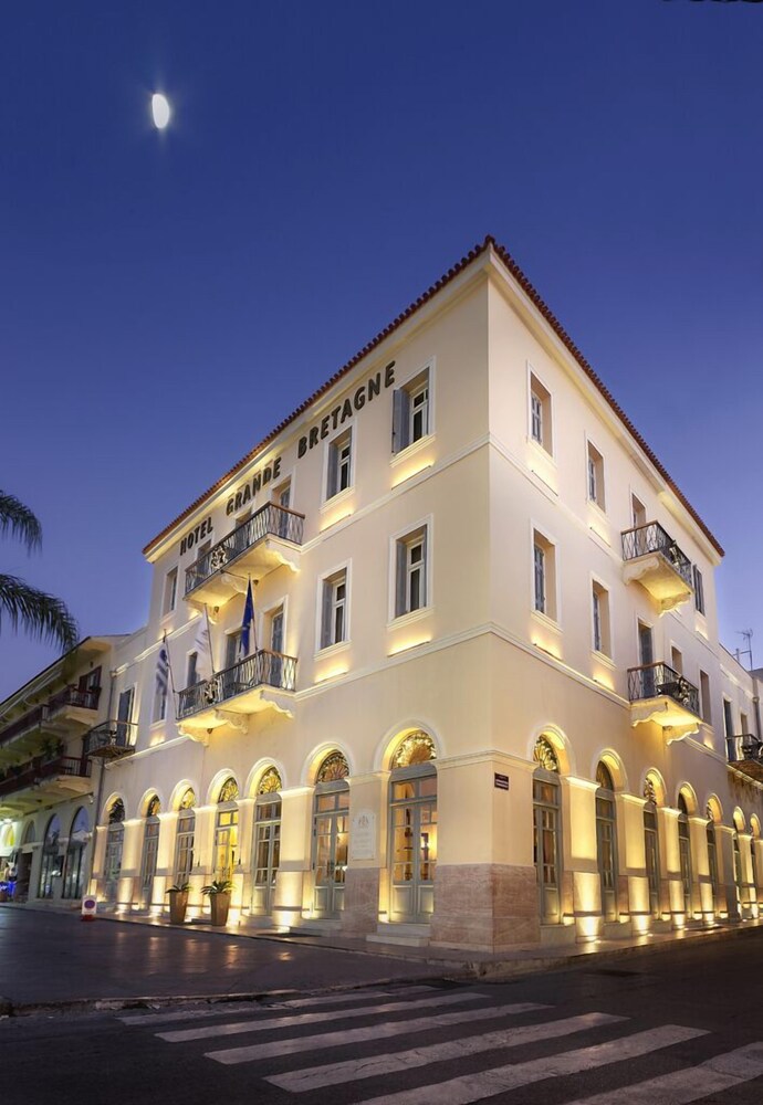 Grande Bretagne Hotel 4/53