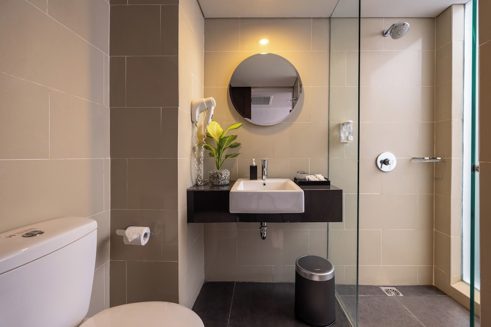 J4 Hotels Legian 66/66