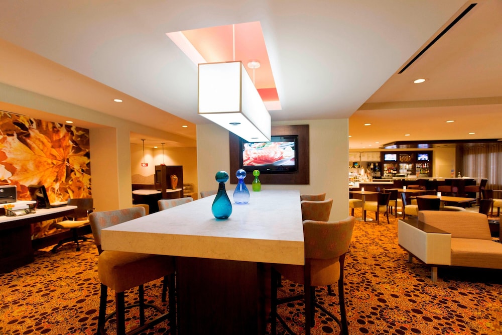Courtyard By Marriott Newburgh Stewart Airport 37/41