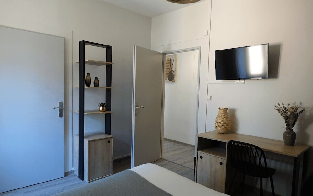 HOTEL EMERAUDE 22/44