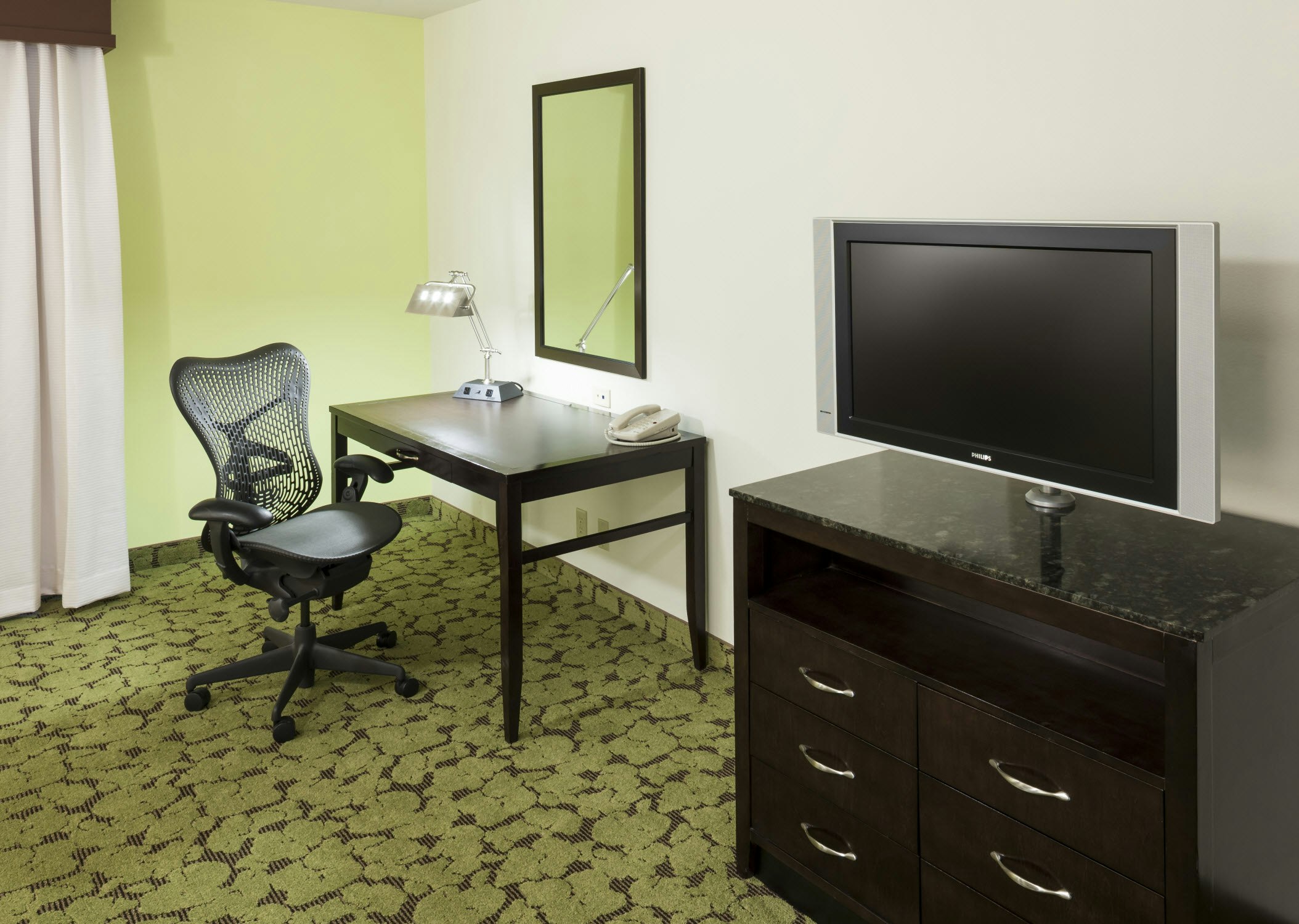 Hilton Garden Inn Dallas-Lewisville 69/79