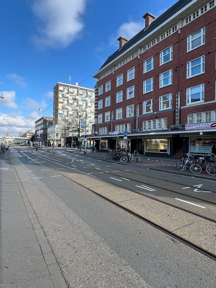 Amigo Budget Hotel 43/50