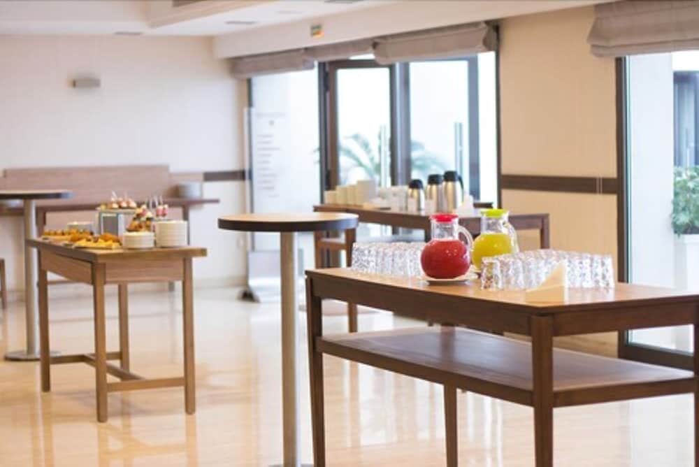 Novotel Tunis 35/50