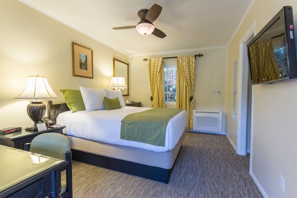 غرفة بسرير كوين، Coast Village Inn - Santa Barbara 4/6