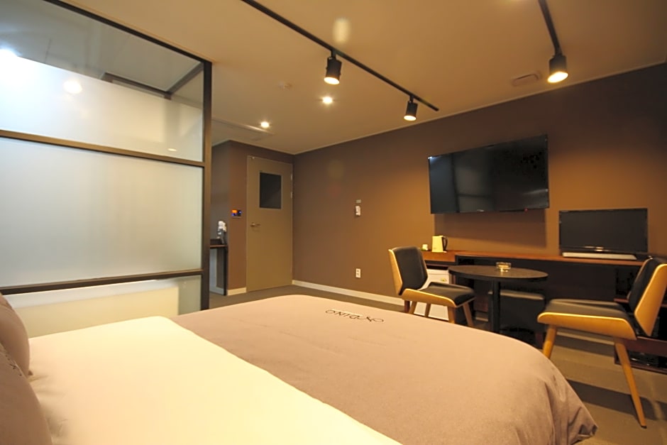 Dino Hotel Busan Station 88/100