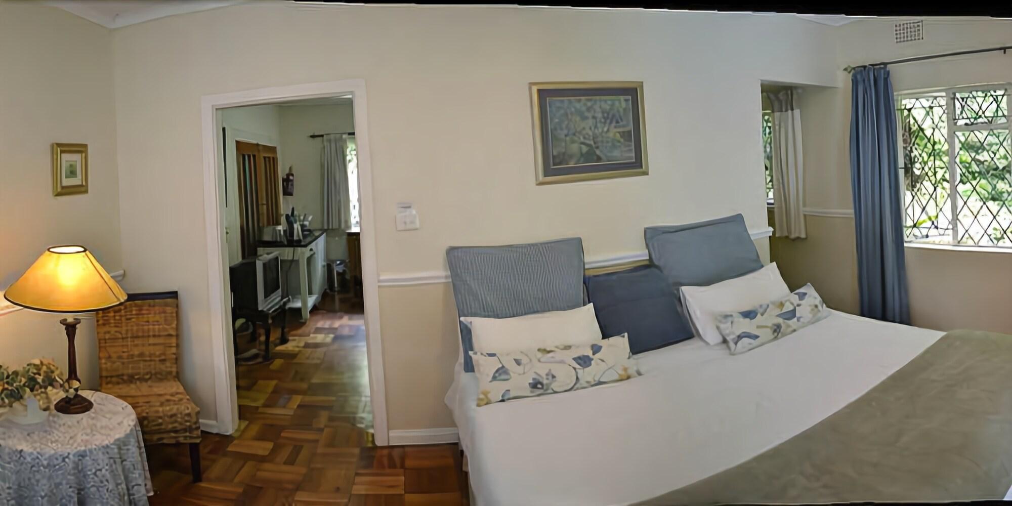 A Garden Suite 10/37