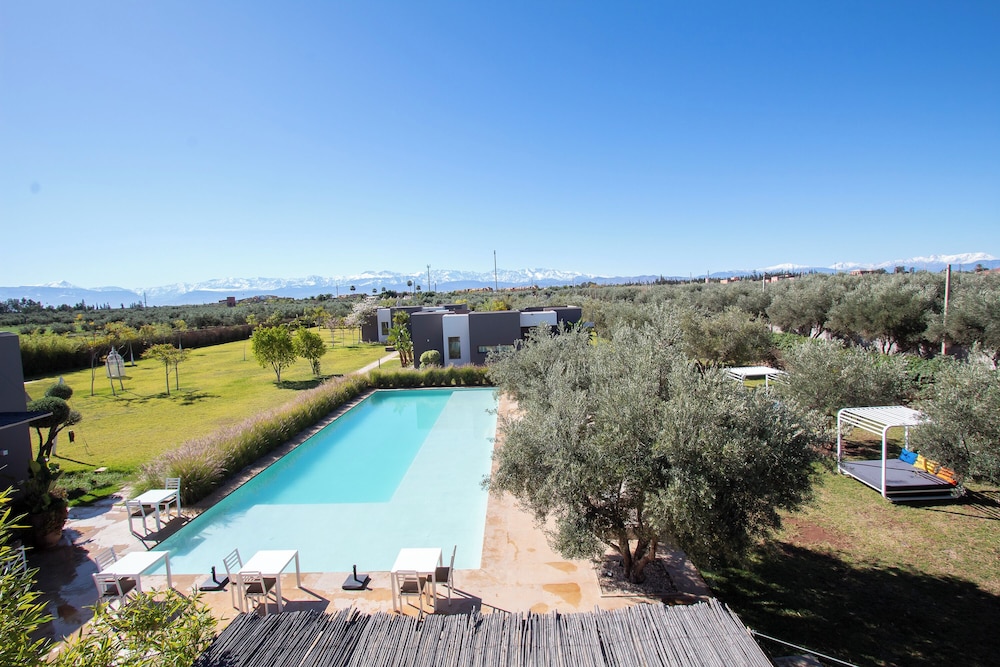 Villa Jardins d'Isa 37/50